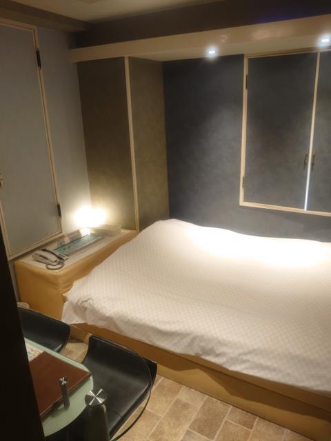 PRINCESS1世(プリンセスイッセイ)(文京区/ラブホテル)の写真『401号 ベッド』by momomo