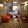 HOTEL TIFFARD（ティファード）(新宿区/ラブホテル)の写真『515号室、ベッド、ソファー』by らくたろう