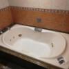 HOTEL TIFFARD（ティファード）(新宿区/ラブホテル)の写真『515号室、浴室』by らくたろう