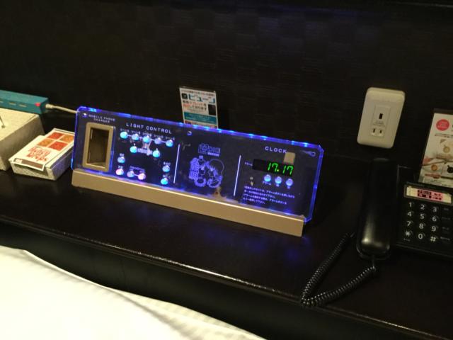 ラピア(新宿区/ラブホテル)の写真『303号室　ワンタッチで程良いお部屋の照明が選べるスイッチ』by ACB48