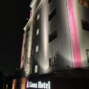 リオンズホテル(全国/ラブホテル)の写真『昼の外観』by まさおJリーグカレーよ