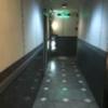 ホテルいいじま(新宿区/ラブホテル)の写真『1階廊下②』by 少佐