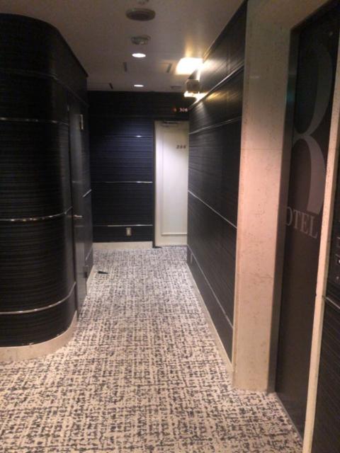 ホテル　エイト(新宿区/ラブホテル)の写真『3Fの廊下』by hello_sts