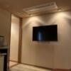 HOTEL D CUBE（Dキューブ）(豊島区/ラブホテル)の写真『403号室　客室（テレビ）』by 鶯谷人