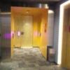 HOTEL SENSE(センス)(新宿区/ラブホテル)の写真『2階の廊下(利用部屋番号：202号室)』by クロマグロ