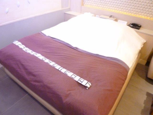 GRAND CHARIOT(グランシャリオ)(新宿区/ラブホテル)の写真『410号室（ベッド幅180㎝）』by 格付屋