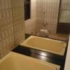 ミンク町田(相模原市/ラブホテル)の写真『307号室の浴槽 奥に鏡。湯を張るとくもって見えない。(^^ゞ。』by angler