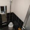 HOTEL ALL-INN G（オールインジー）(豊島区/ラブホテル)の写真『803号室 バスルーム洗い場のシャワー、イス、鏡。床に敷くマットあり。』by なめろう