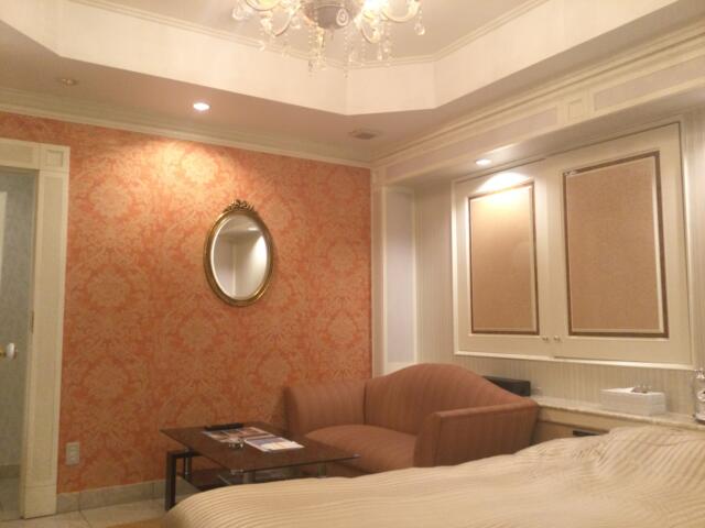 ホテル パル新宿店(新宿区/ラブホテル)の写真『305号室 洗面台側から見た室内』by ACB48