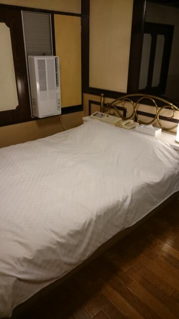 ミンク町田(相模原市/ラブホテル)の写真『501号室のベッド』by angler