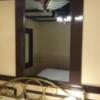 ミンク町田(相模原市/ラブホテル)の写真『501号室のベッド頭側に鏡(*^^*)』by angler