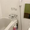 マンゴスチンホテル(町田市/ラブホテル)の写真『517号室のシャワー。湯温調節がコツがいる。いきなり冷水になりました。』by angler
