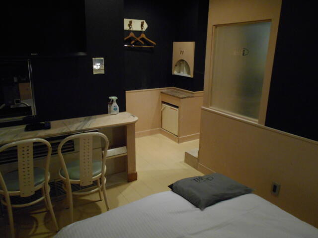 IMAGE２(立川市/ラブホテル)の写真『403号室（部屋奥から）』by もんが～