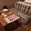 ホテル ドルフィンリゾート 犬山(各務原市/ラブホテル)の写真『203号室 ソファ&amp;テーブル』by キセキと呼ぶ他ない
