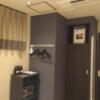 The calm hotel tokyo GOTANDA(品川区/ラブホテル)の写真『204号室(TYPE S) ベッド枕元から見た室内』by ACB48