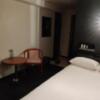 池袋グランドホテル(豊島区/ラブホテル)の写真『704号室 奥から入口』by ところてんえもん