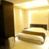 HOTEL AILU(アイル)(豊島区/ラブホテル)の写真『407号室（入口から部屋奥方向）』by 格付屋