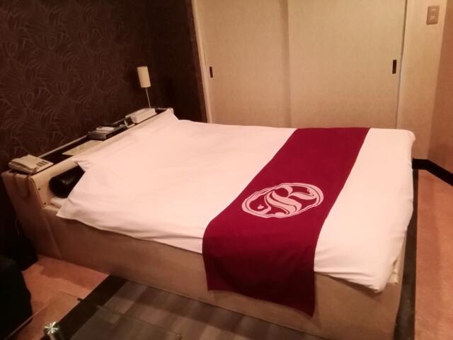ホテル レインボー(足立区/ラブホテル)の写真『ベッドです。(403号室利用21,1)』by キジ