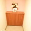 シーズ五反田(品川区/ラブホテル)の写真『203号室（玄関）』by 格付屋