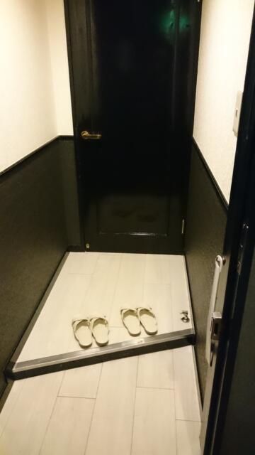 RING MY BELL（リングマイベル）(相模原市/ラブホテル)の写真『302号室の入り口』by angler