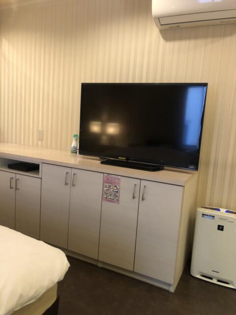 MORE(モア)(葛飾区/ラブホテル)の写真『306号室、テレビ』by 日本代表
