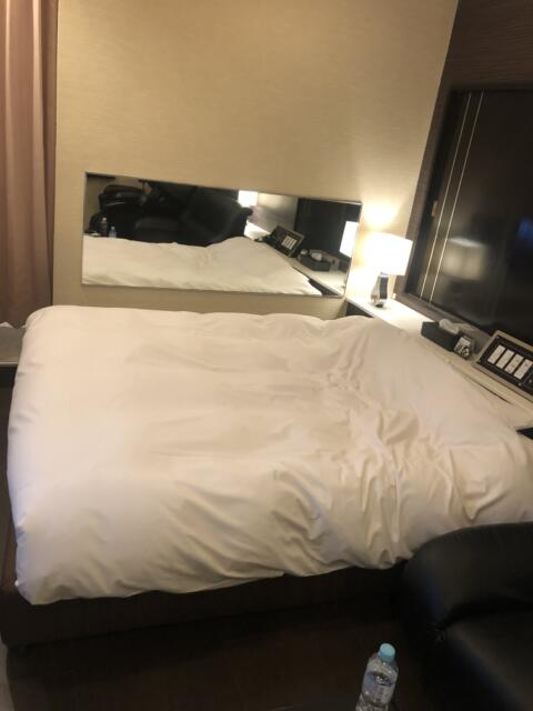 MORE(モア)(葛飾区/ラブホテル)の写真『202号室、ベッド』by 日本代表