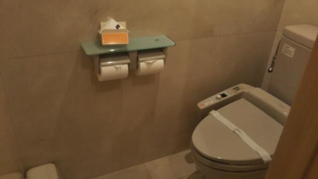 Monbijou（モンビジュー）(新宿区/ラブホテル)の写真『502号室 トイレ』by 正直下半神