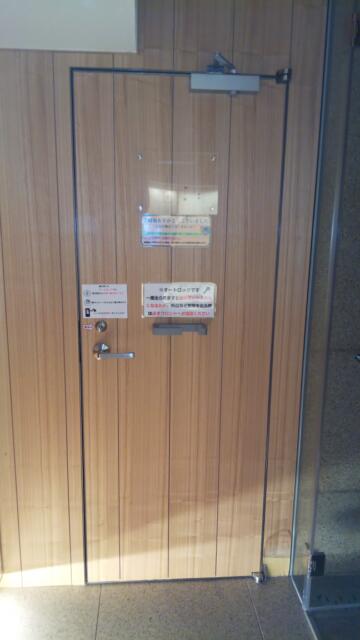 KOYADO HOTEL(台東区/ラブホテル)の写真『8号室(入り口ドア)』by マーシ