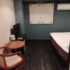 池袋グランドホテル(豊島区/ラブホテル)の写真『805号室 入口から奥』by ところてんえもん