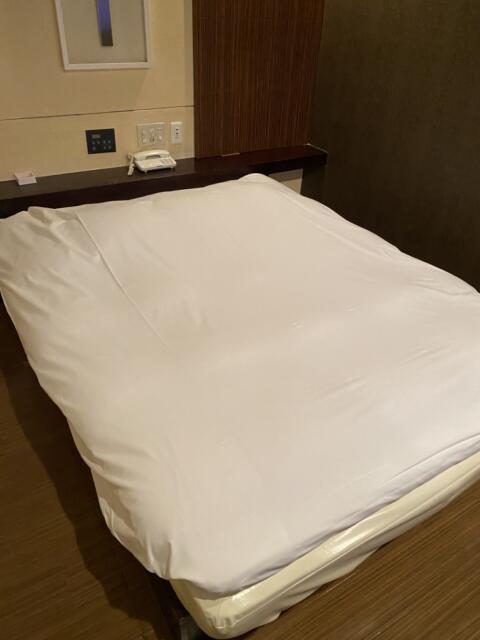 ヒルズホテル五反田(品川区/ラブホテル)の写真『605号室(ベッド)』by こねほ