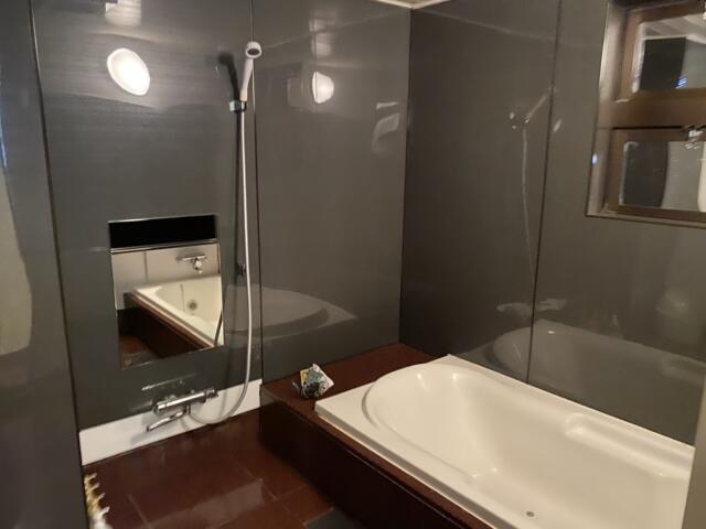 HOTEL LOHAS(墨田区/ラブホテル)の写真『801号室・浴室』by カズ35
