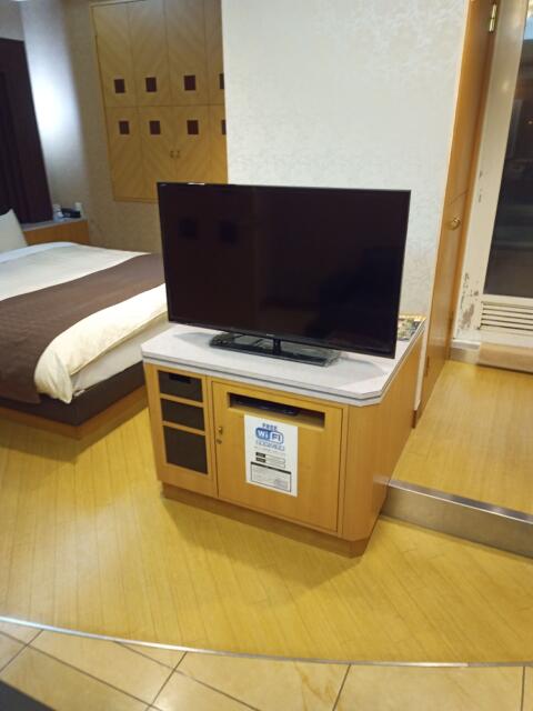 Festa （フェスタ）(成田市/ラブホテル)の写真『302号室　テレビ』by かーたー