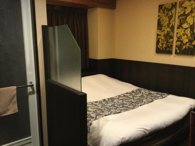 ホテル ピュア・アジアン(墨田区/ラブホテル)の写真『504号室 お部屋入口から見た室内』by ACB48