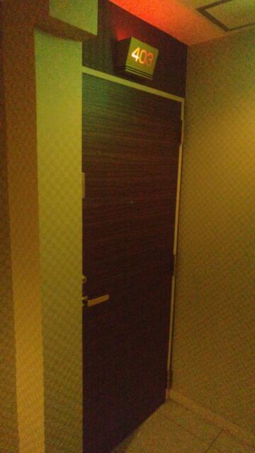 HOTEL GOLD(ホテル ゴールド)(川崎市川崎区/ラブホテル)の写真『403号室　客室玄関ドア』by 来栖