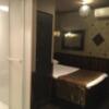 池袋グランドホテル(豊島区/ラブホテル)の写真『404号室 お部屋入口から見た室内』by ACB48