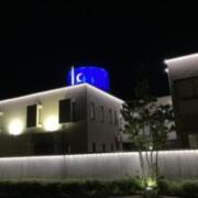 ICホテル(富山市/ラブホテル)の写真『夜の外観』by まさおJリーグカレーよ