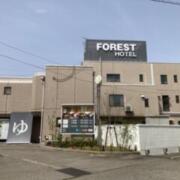 FOREST HOTEL(フォレスト)(富山市/ラブホテル)の写真『昼の外観』by まさおJリーグカレーよ