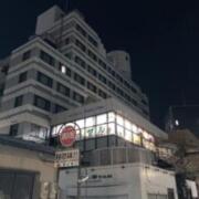 HOTEL Forty One 41（フォーティワン）(金沢市/ラブホテル)の写真『夜の外観』by まさおJリーグカレーよ