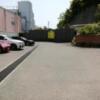 ホテル 星・星・星(キラキラボシ)(横須賀市/ラブホテル)の写真『駐車場です。(203号室利用21,5)』by キジ