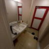 ペリカン(渋谷区/ラブホテル)の写真『203号室洗面台　鏡は大きい。』by angler