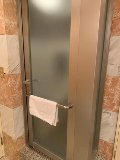 XO新宿(新宿区/ラブホテル)の写真『501号室　浴室ドア』by hello_sts