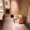 HOTEL KARUTA 赤坂(港区/ラブホテル)の写真『入口側から見た部屋です。(21,5)』by キジ