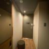 BAMBOO GARDEN(墨田区/ラブホテル)の写真『404号室　玄関周り』by INA69