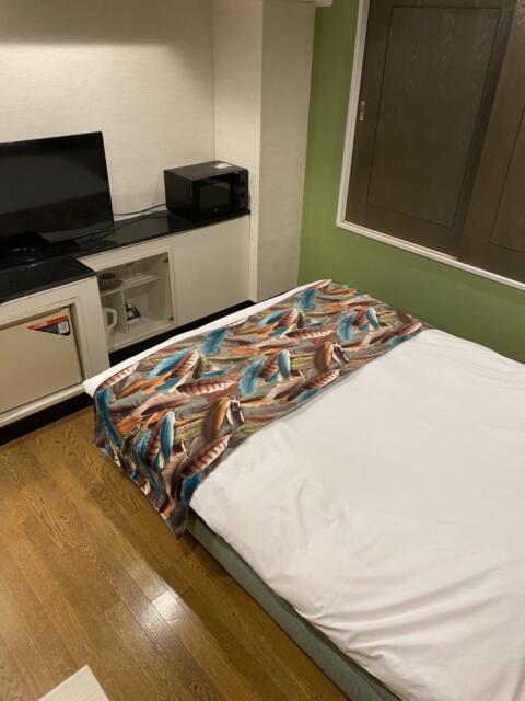 HOTEL R&N（レストアンドネスト）(蕨市/ラブホテル)の写真『406号室(右手前から奥)』by こねほ