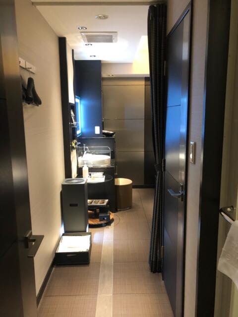 ホテルモアナ(新宿区/ラブホテル)の写真『507号室　入り口から見る』by hello_sts