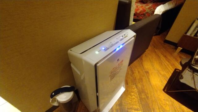 HOTEL GRASSINO URBAN RESORT(立川市/ラブホテル)の写真『410号室　空気清浄機』by どらねこどらどら