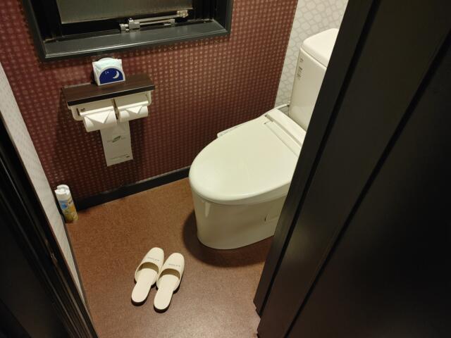 Bloom(ブルーム)(瑞穂町/ラブホテル)の写真『303号室　トイレ』by ようたろう