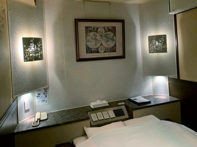 HOTEL The AMERICAN(アメリカン)(江戸川区/ラブホテル)の写真『203号室 ベッド』by 屋敷ミラン