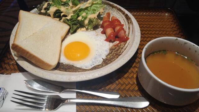 HOTEL GRASSINO URBAN RESORT(立川市/ラブホテル)の写真『211号室　宿泊で無料サービスの朝食』by どらねこどらどら