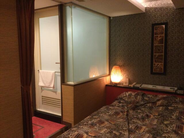 ティファナイン(豊島区/ラブホテル)の写真『305号室 ソファ側から見た室内』by ACB48